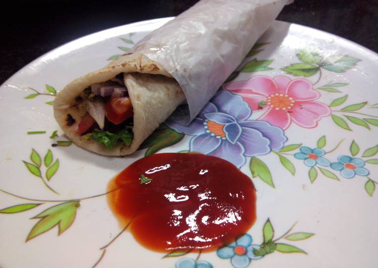 Simple Way to Make Super Quick Homemade Classic Arabian Shwarma/Chicken Pita Roll