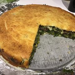 A picture of Заливной Луковый ПирогOnion pie.