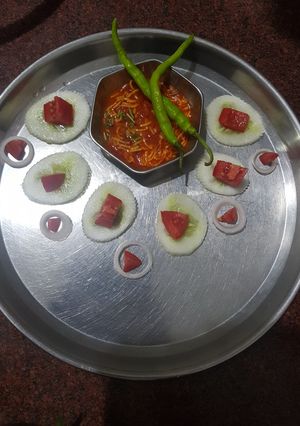 સેવ ટામેટા નું શાક, (sev Tomato shaak recipe in Gujarati) રેસીપી મુખ્ય ફોટો