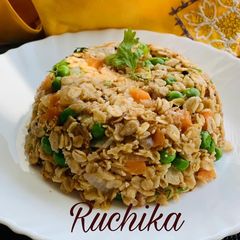 A picture of Oats upma.