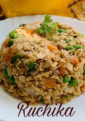 A picture of Oats upma.
