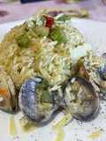 Risotto con Vongole, Asparagi e Zafferano