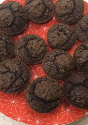 Una foto de Muffin de algarroba y avena