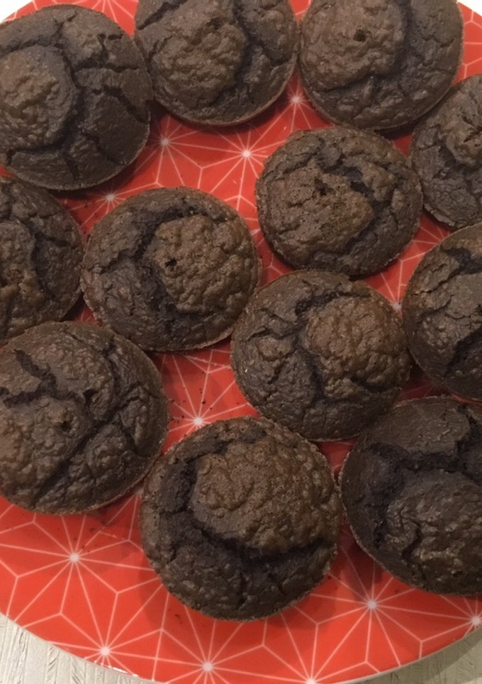 Una foto de Muffin de algarroba y avena