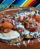 Huevos motuleños