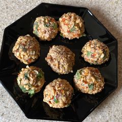 A picture of Cranberry Hazelnuts Goat cheese truffles.