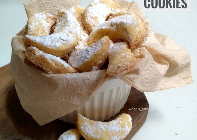 Snow White cookies alias miss putri salju (resep fitri sasmaya)