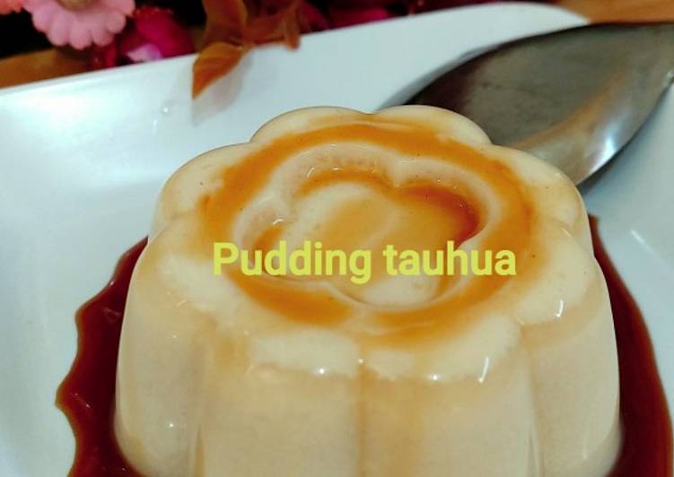 Pudding tauhua (kembang tahu/kacang kedelai)