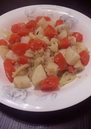 Una foto de Ensalada con aderezo