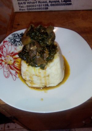 A picture of Semo and Vegetable soup.