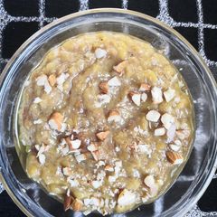 A picture of Banana halwa.