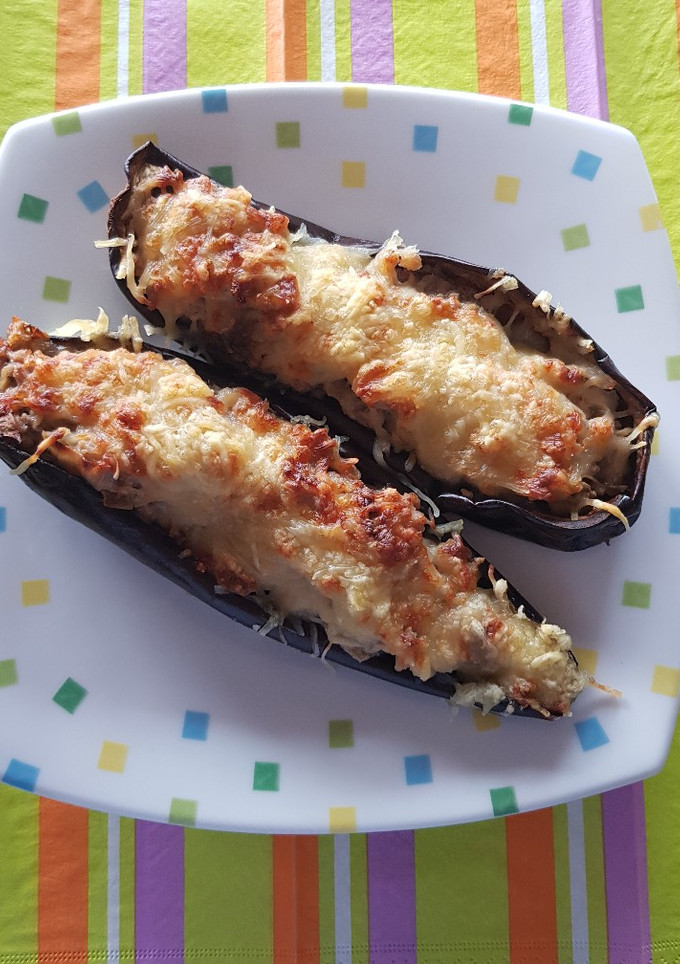 Una foto de Berenjenas rellenas de carne