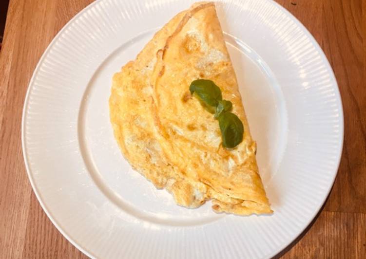 Step-by-Step Guide to Prepare Super Quick Homemade Omelette