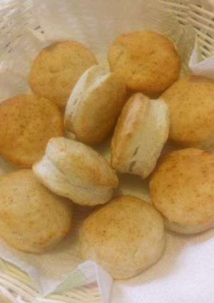 A picture of Salame and Cheese Stuffed Bread.
