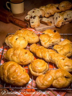 Foto resep Walnut & Raisin Bread 🥖