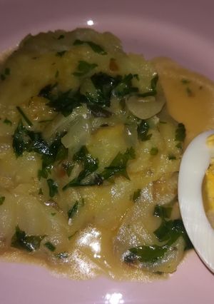 Una foto de Bacalao en salsa verde
