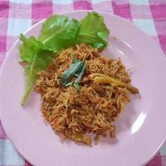 รูปของ Ayam suwir pedas