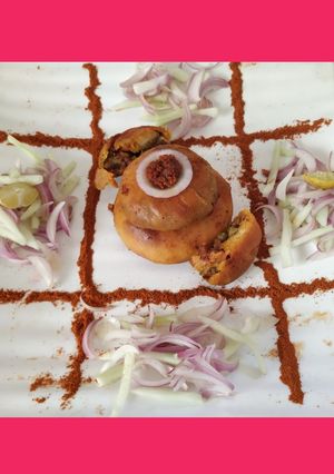 A picture of Masala Veggies Bun.