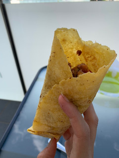 Una foto de Burrito saludable de carne y verduras
