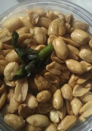 Foto resep Kacang goreng daun jeruk