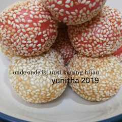 รูปของ Onde Onde Goreng isi Kacang Ijo