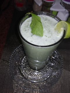 صورة لوصفة عصير الليمون بالنعناع الفريش