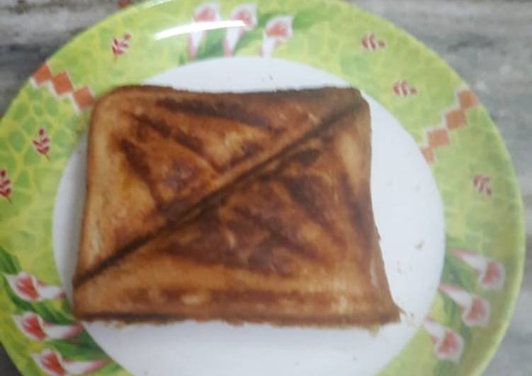 Recipe of Super Quick Homemade Paneer capcicum carrot sandwich