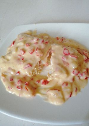 Una foto de Pechugas rellenas en salsa de pimiento