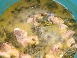 Verdolagas con carne de puerco en chile verde