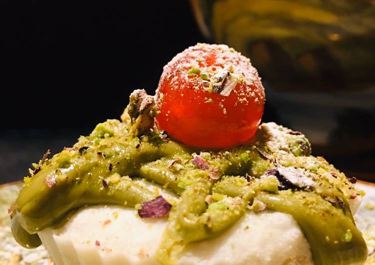 Piccola cheesecake al Pistacchio Brontese