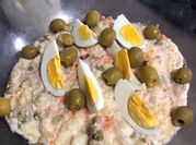 Una foto de ensaladilla de patata