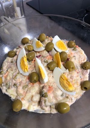 Foto principal de Ensaladilla Rusa con Mayonesa Casera