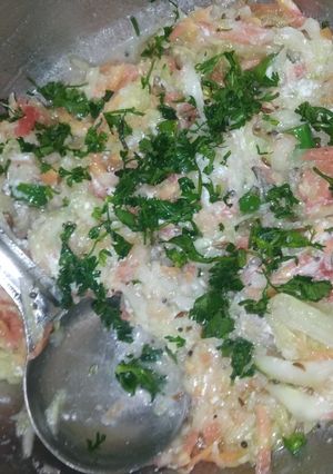 गाजर काकडी ची कोशिंबीर(Gajar Kakdi Koshimbir Recipe In Marathi) रेसिपी चे मुख्य फोटो 