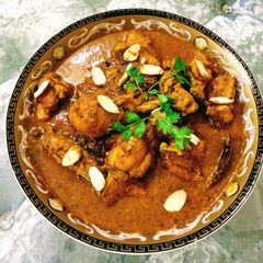 A picture of Reshmi'z Chicken Korma.