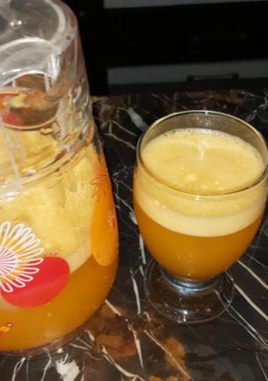 A picture of Peach lemonade.