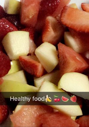 صورة لوصفة سلطة فواكة 🍌🍓🍉🍎
