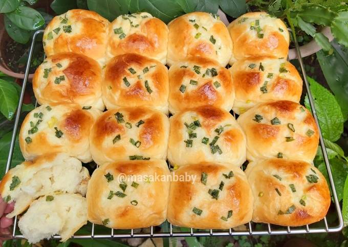 Cara bikin Resep Roti Kasur Garlic Bread Cara bikin Resep Roti Kasur Garlic Bread