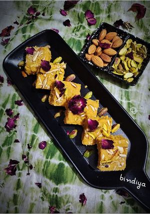ગોળનો મોહનથાળ રેસીપી મુખ્ય ફોટો