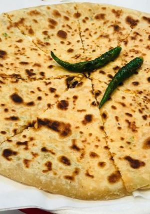 A picture of Gobhi Parantha.
