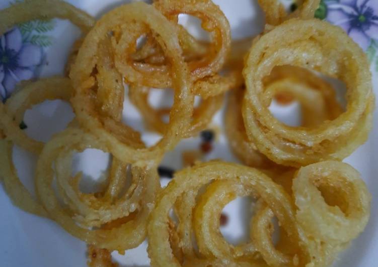 Bagaimana Membuat Onion ring manis gurih, Bisa Manjain Lidah