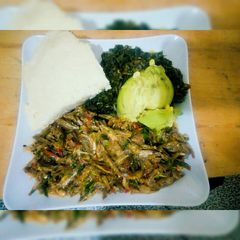 Omena,kunde,ugali and avocado A picture of Omena,kunde,ugali and avocado.
