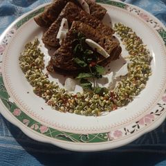 A picture of Singhara flour Sprouts Chilla.