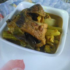 A picture of Light  fish curry.