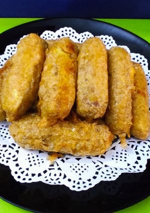 A picture of Italian pasta croquettes.