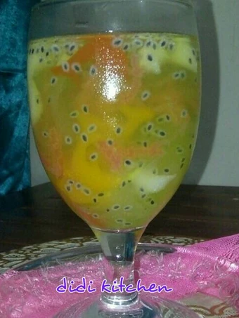 Cara Mudah Menyiapkan Resep Es rumput Laut warna warni with selasih yang Lezat Sekali Anti Ribet, Sempurna