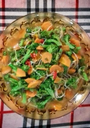 Foto resep Tumis brokoli tauge wortel