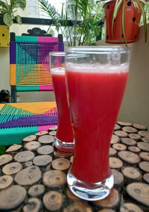 হেলদি স্মুদি (healthy smoothie recipe in bengali) রেসিপির প্রধান ছবি