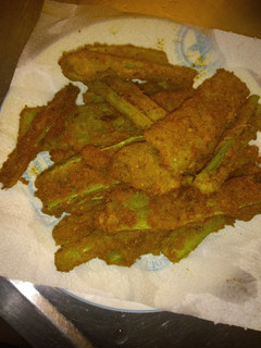 Una foto de Pencas de acelga fritas