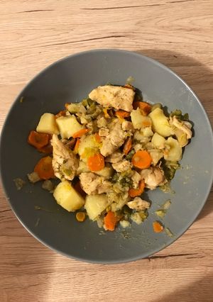 Une photo de Cookeo : Ecrasé de légumes + poulet > Facile