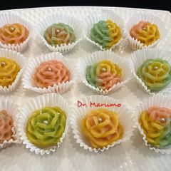 A picture of Khanom Phapakrong, Thai dessert.